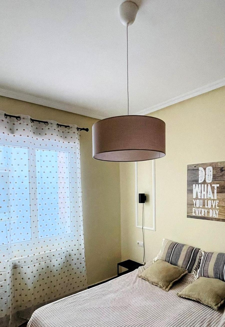 Amplio Apartamento Con Dos Patios Gijón Exterior foto